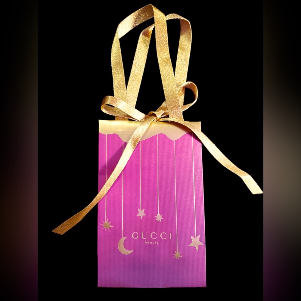 Gucci Holiday Gift Bag! NWT